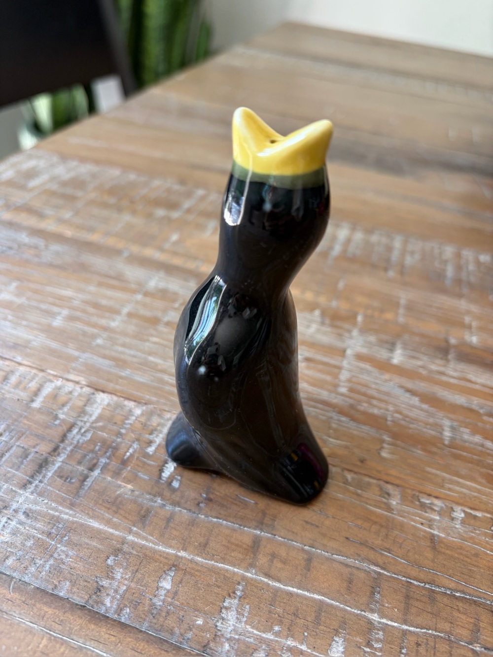Vintage Pie Bird